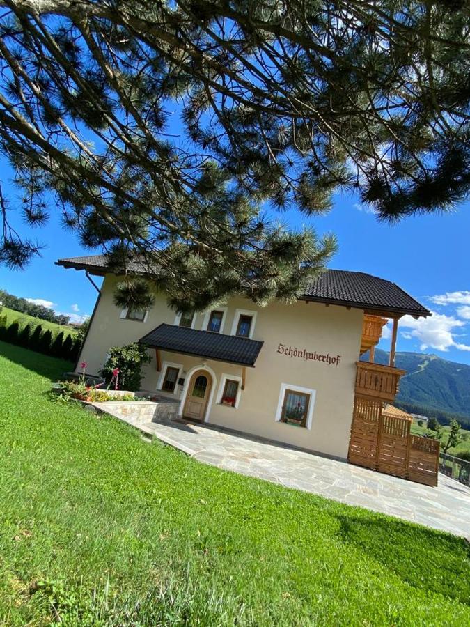 Schoenhuberhof Apartment Panoramablick Брунико Екстериор снимка